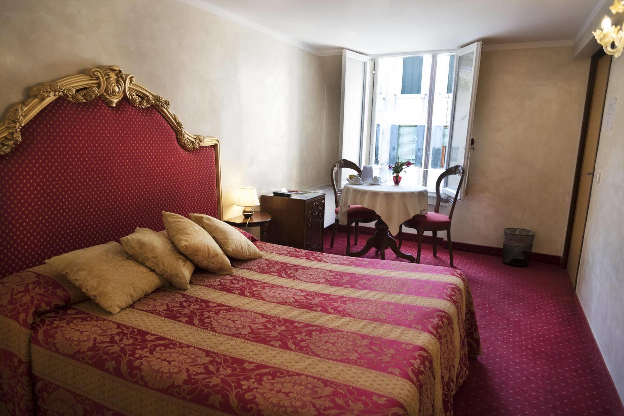 Residenza Ca' Malipiero Pensión 3*